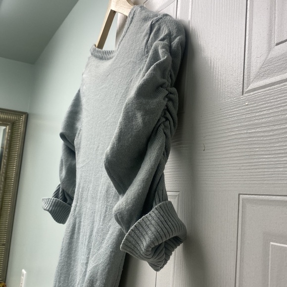 👗🎀👗DEREK STONE SOFT GREY “nothing could be cuter!” SWEATER DRESS SIZE SMALL - Picture 5 of 12